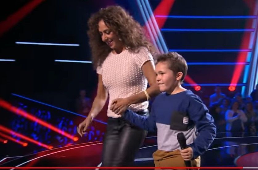 El ceutí Abel Bernal supera las audiciones a ciegas de la Voz Kids y entra a formar parte del equipo de Rosario Flores
