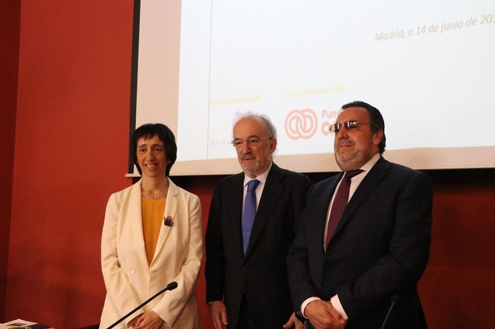 Se presenta el primer diccionario normativo multimedia de la Lengua de Signos Española