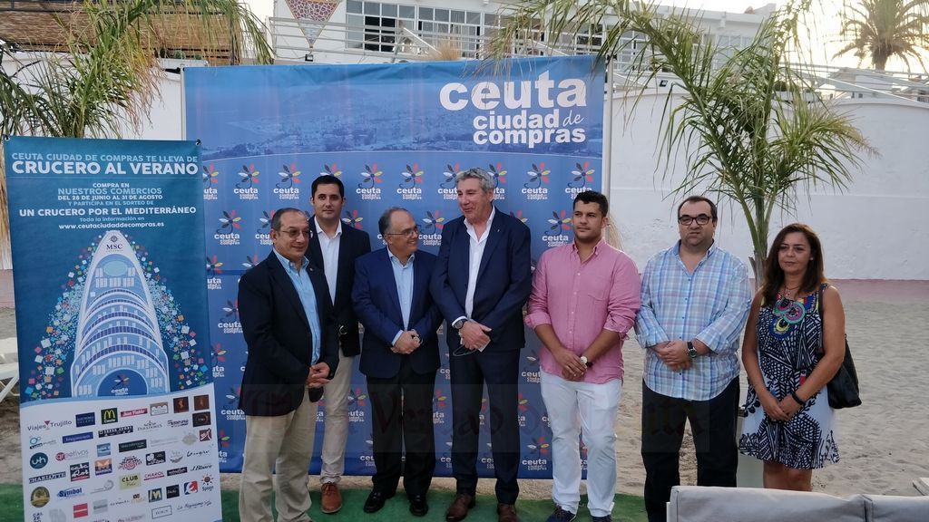 Centro Comercial Abierto anima a comprar en verano para optar a un Crucero por el Mediterráneo.