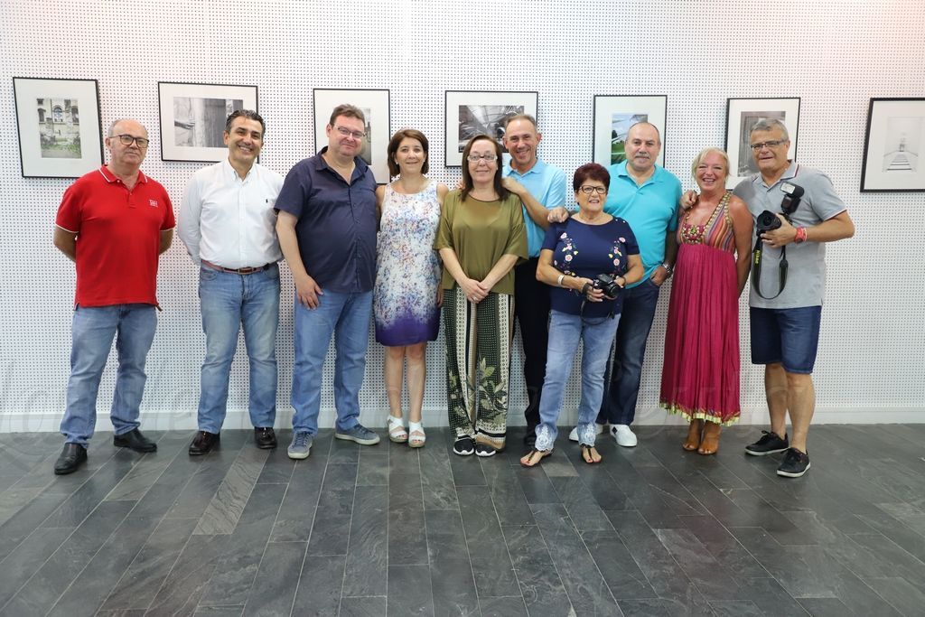 Inaugurada la exposición fotográfica 'Berlín-Munich' de San José y Galdón