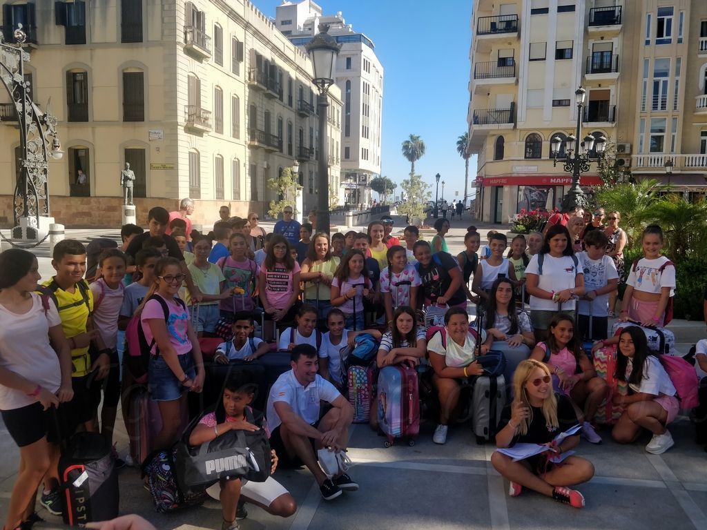 Comienza el campamento infantil de verano organizado por la Casa de la Juventud en el ‘Miguel de Luque’