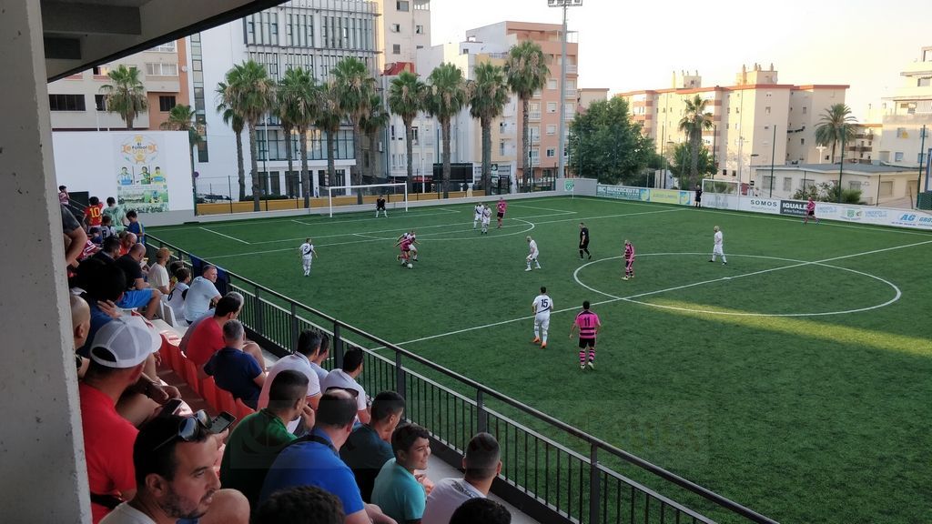 El Polillas Ceuta se ha proclamado campeón de las II Jornadas de Veteranos de Fútbol 8