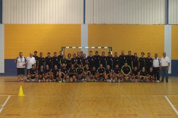 Los árbitros de fútbol sala, listos para el arranque de la temporada   