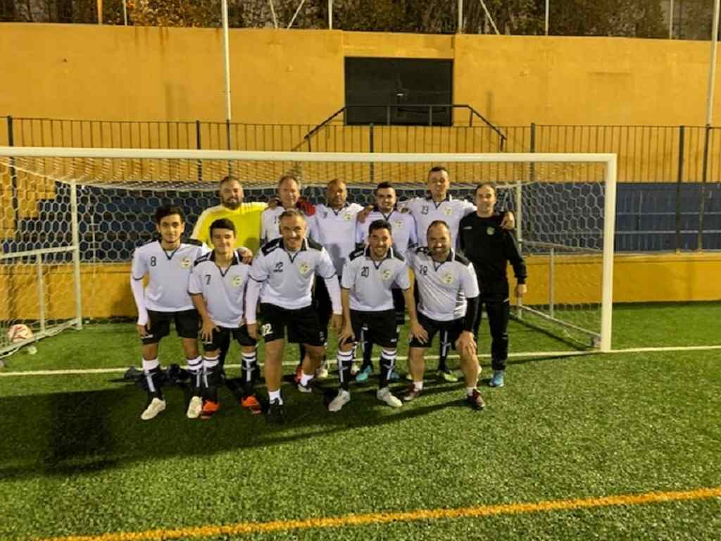 Veteranos de la FFCE gana el torneo solidario organizado por el Area de Deportes de la UGR