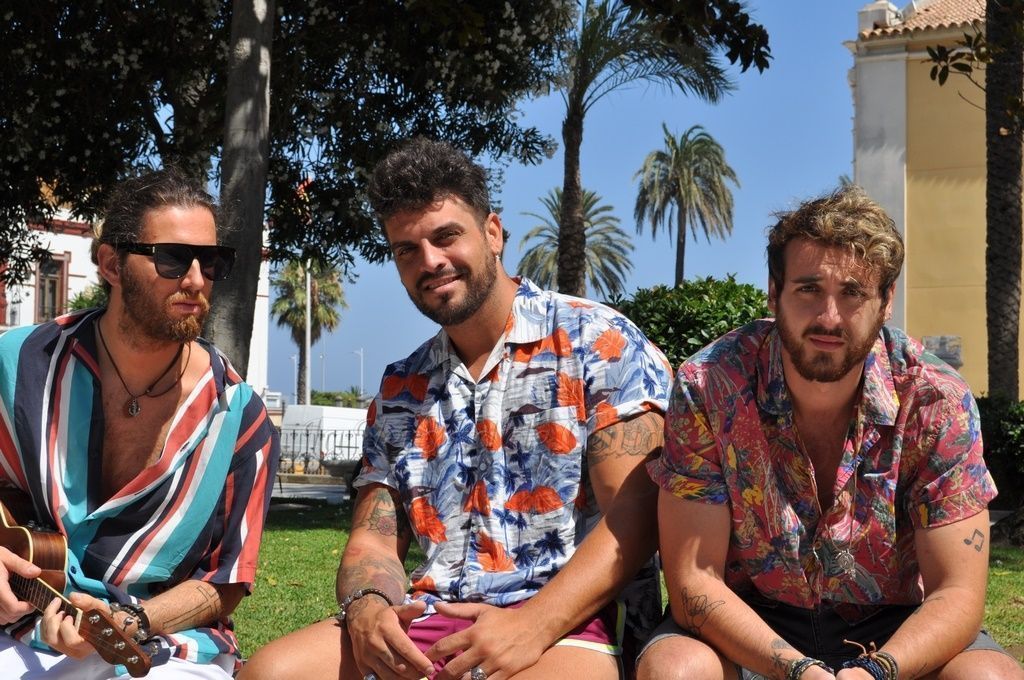 Bombai Cantantes grupo 2
