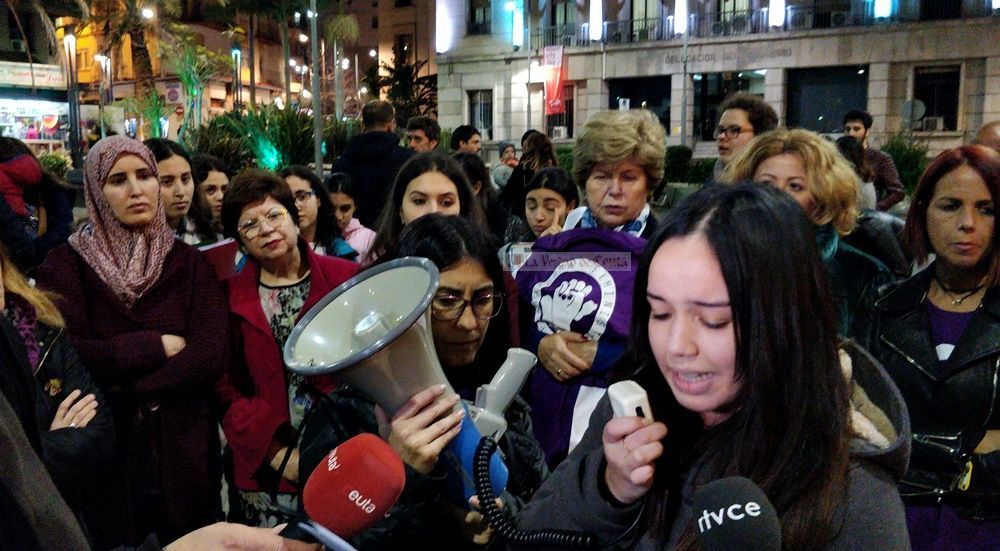 Una pitada para recordar que las mujeres cobran un 15 por ciento menos que los hombres.