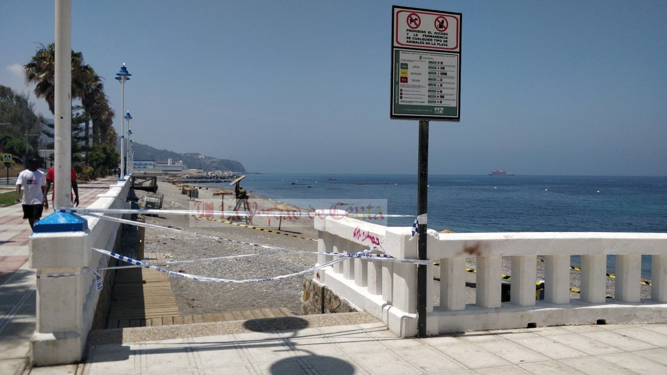 Caballas exige la depuración de responsabilidades ante el vertido de Playa Benítez