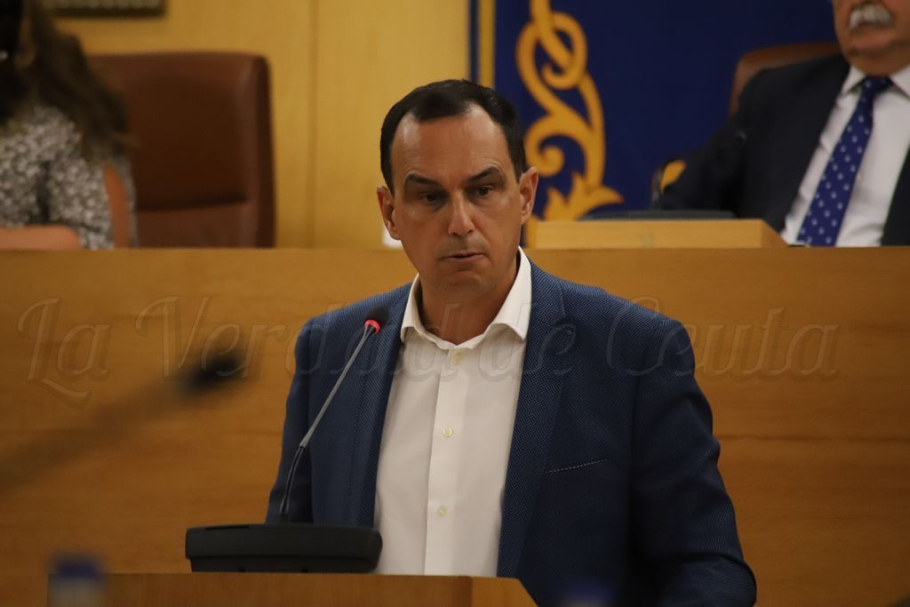 El PSOE exige que en las ofertas de empleo público se convoquen en bolsas independientes a los educadores sociales y a los maestros