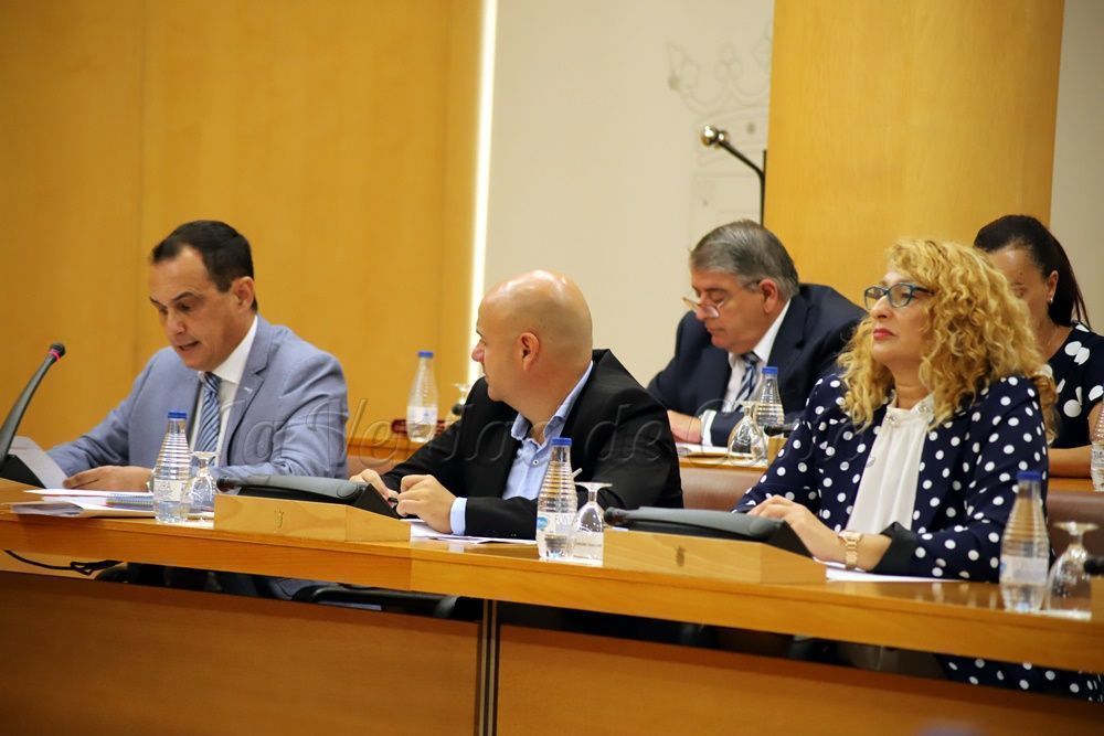El PSOE le recuerda a MDyC que carece de competencias para decidir qué propuestas se incluyen en el Pleno