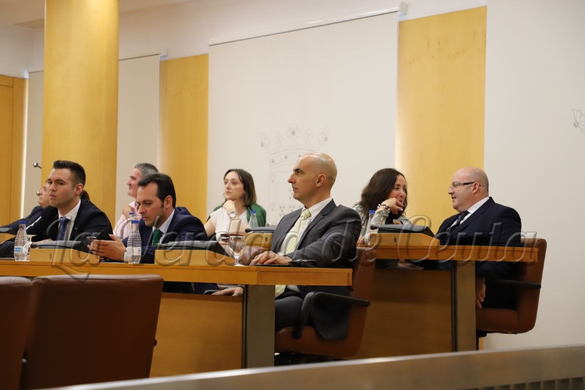 Vox propondrá al Pleno de la Asamblea ilegalizar a los partidos que no quieran la unidad de España