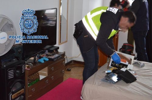 La Policía Nacional localiza a un recién nacido de una víctima de trata dado en adopción ilegalmente. Foto Gabinete de Prensa CNP
