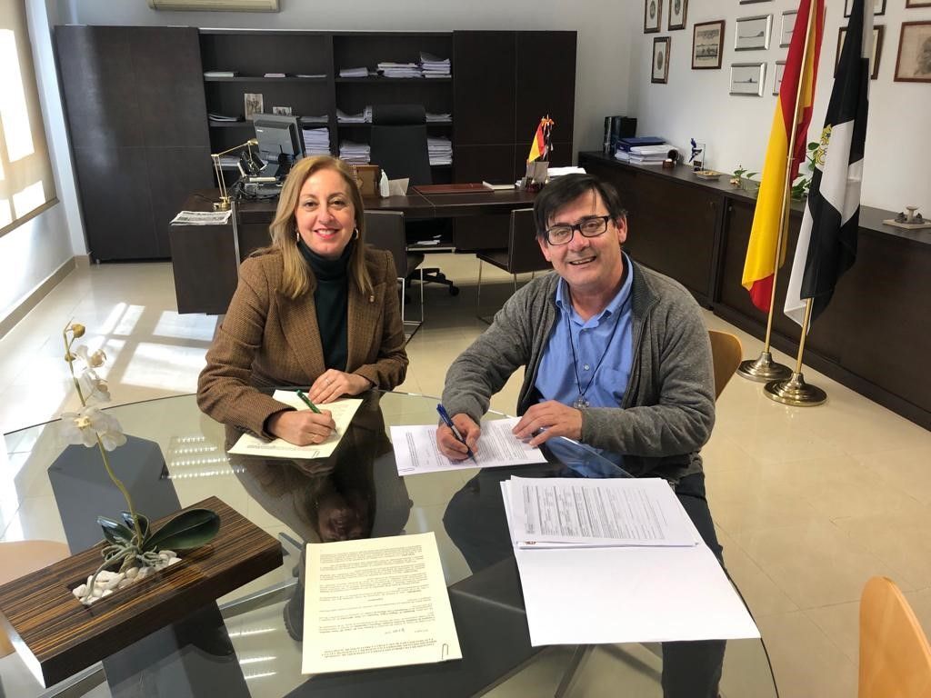 La Ciudad renueva el convenio con la Fundación Cruz Blanca