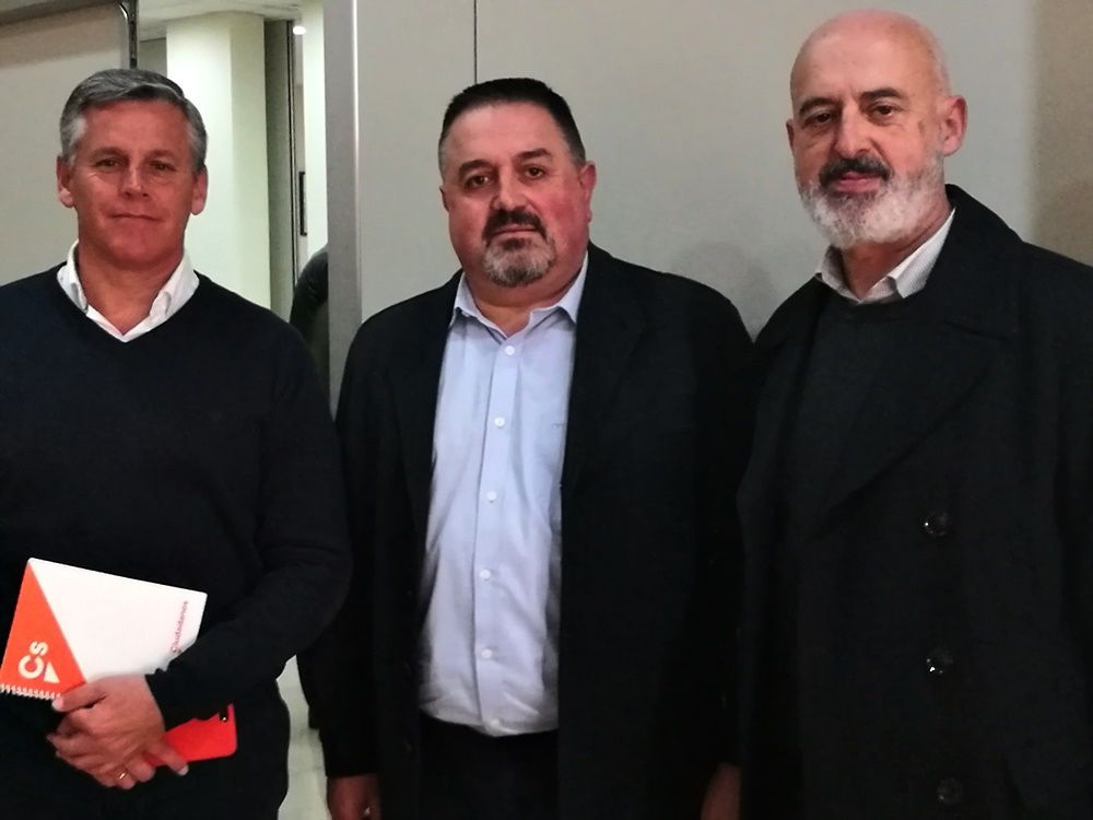 La Delegación de AUME saca conclusiones “positivas” de su reunión con Javier Cano.