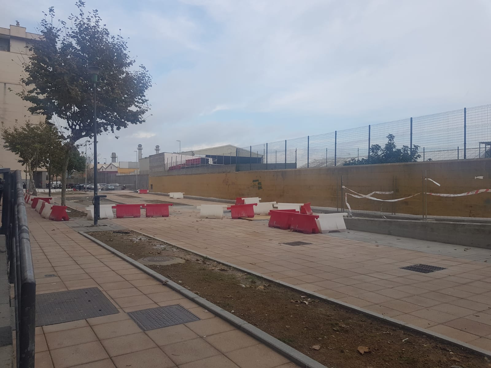 C's denuncia la situación de las obras de remodelación de la estación del Ferrocarril
