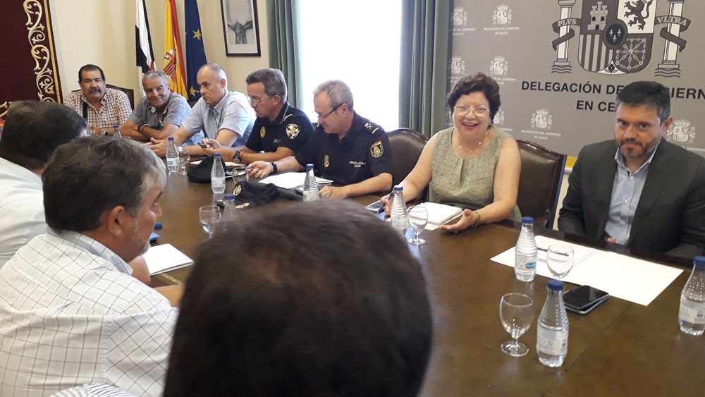 La Delegación del Gobierno traslada a los operadores del puerto las medidas para garantizar la seguridad