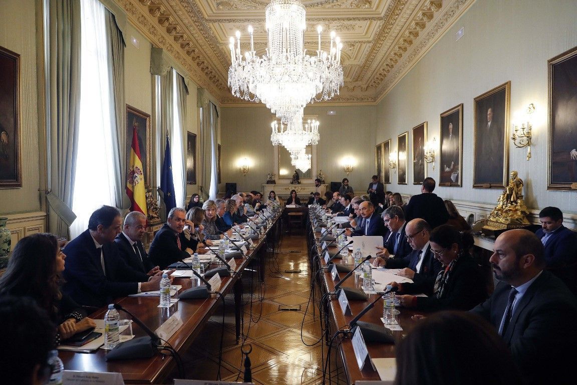 Ceuta pide que en la próxima Conferencia de Presidentes se aborde el fenómeno migratorio