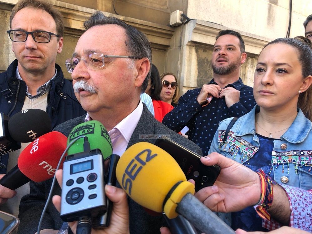 Vivas hizo un repaso de las muchas cosas que se han conseguido en la ciudad con el gobierno del PP en Moncloa .