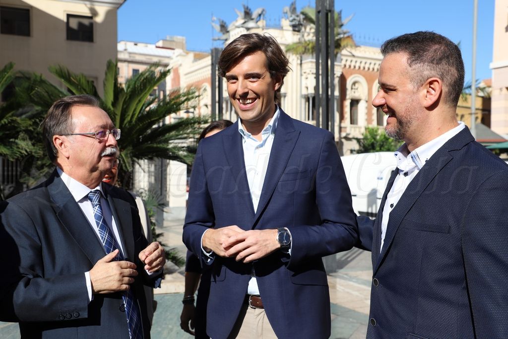 La visita de Montesinos ha estado marcada por la crisis que vive Cataluña
