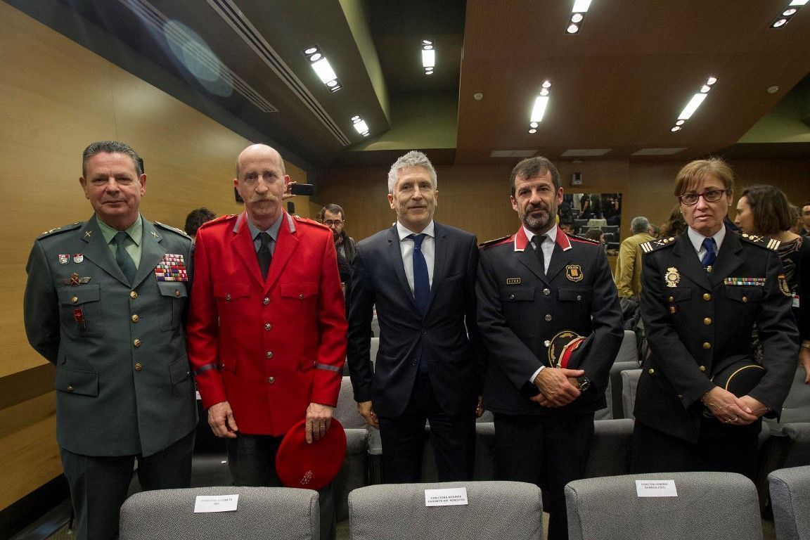 Grande-Marlaska presenta un plan para prevenir y perseguir los delitos de odio