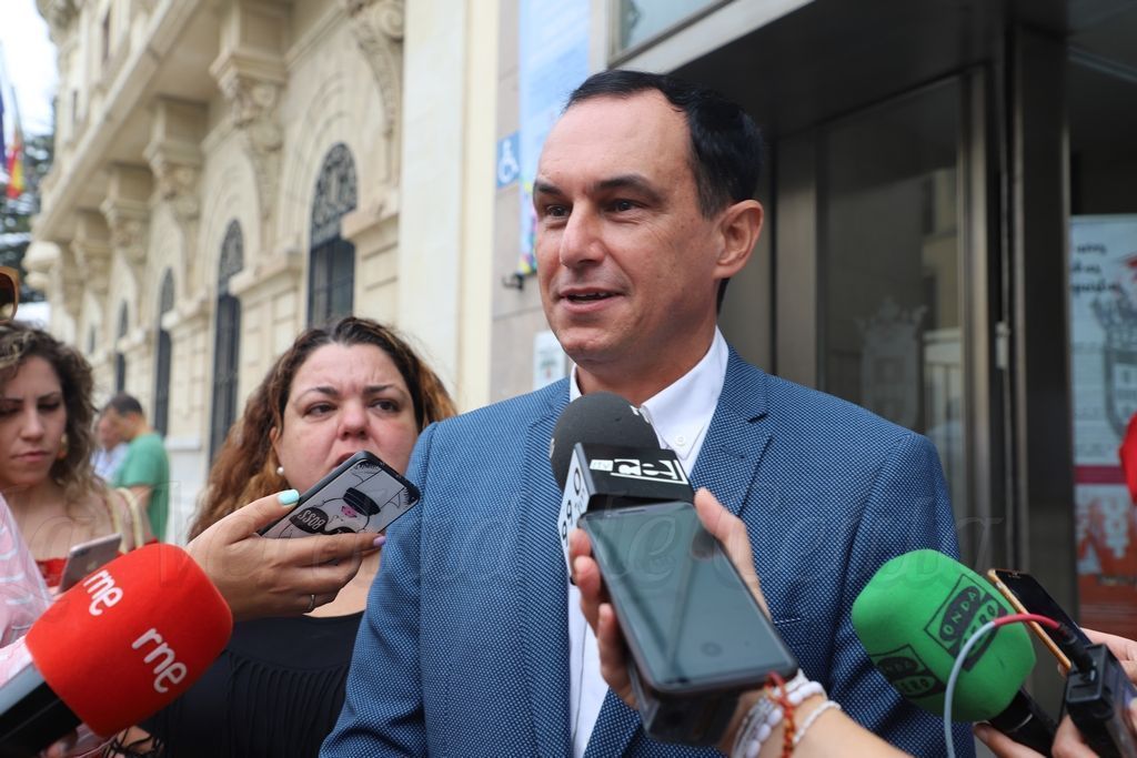El PSOE pedirá al Gobierno que dote a la ciudad de las infraestructuras para alojamiento alternativo