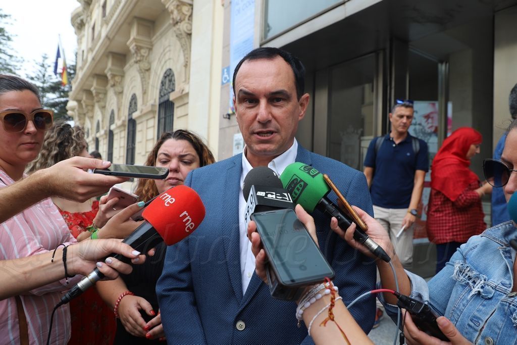 Hernández augura nuevas elecciones aunque deja en el aire si Gómez, Mohamed y Simón repetirían como candidatos
