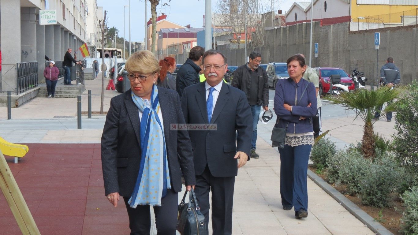 Vivas vista las obras de la barriada de la Estación del Ferrocarril, que estará lista en el mes de mayo