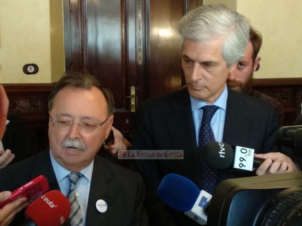 Vivas lamenta no haber podido reunirse con la Ministra de Sanidad en su visita a Ceuta 