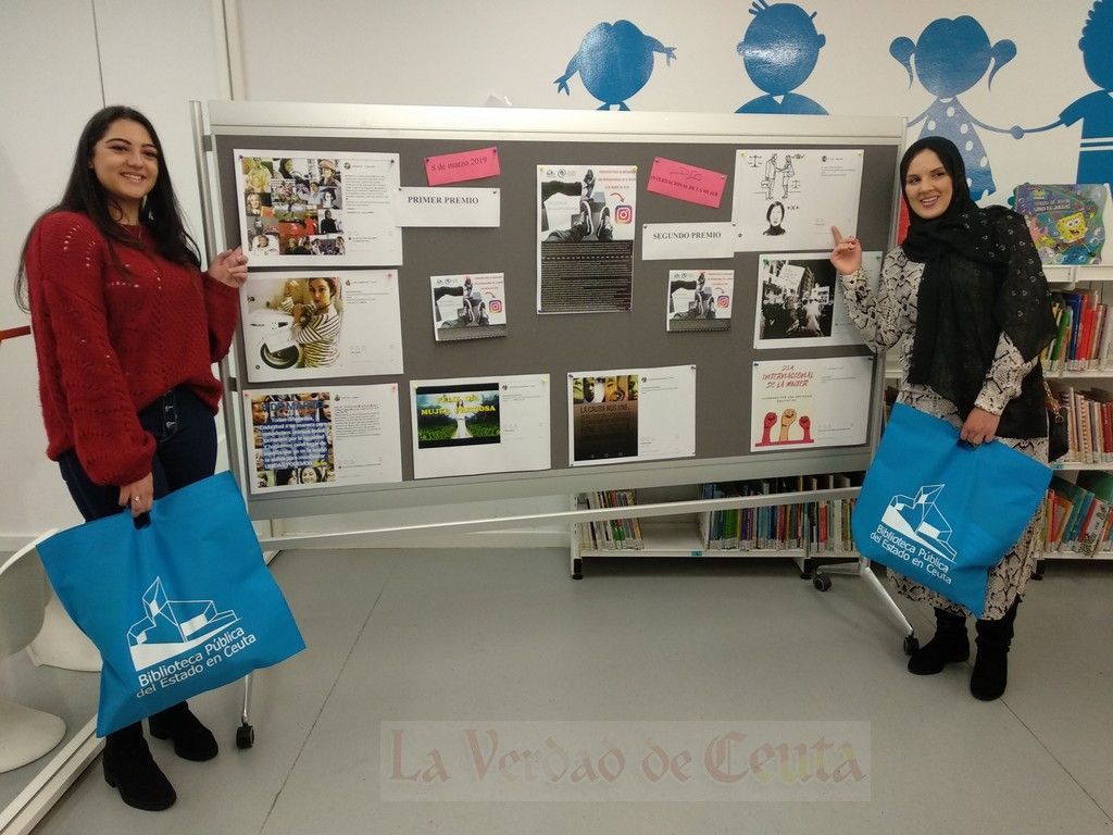 Entrega de premios a las ganadoras del concurso de Instagram por motivo del Día Internacional de la Mujer