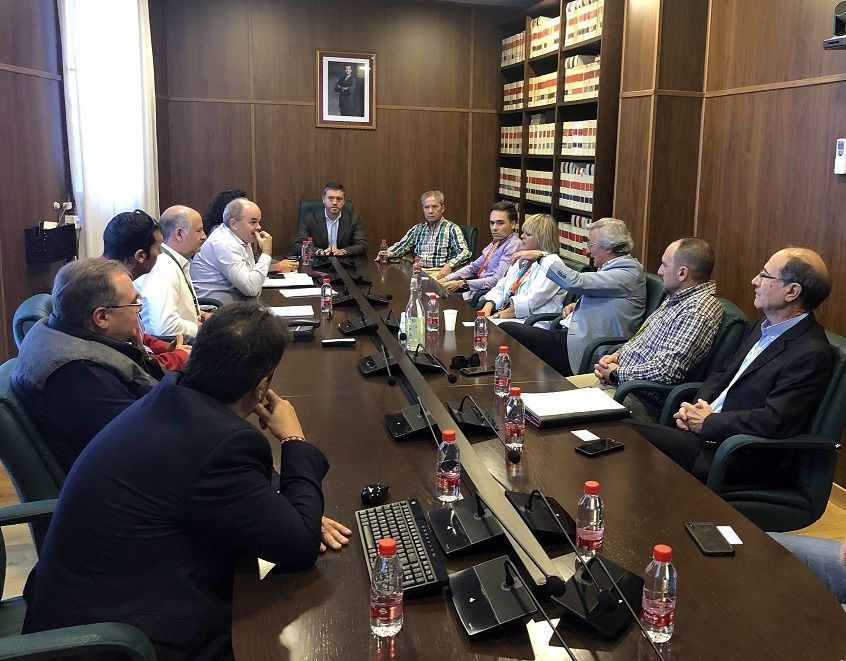 La Autoridad Portuaria realiza gestiones para favorecer la implantación del servicio de levante sin papeles
