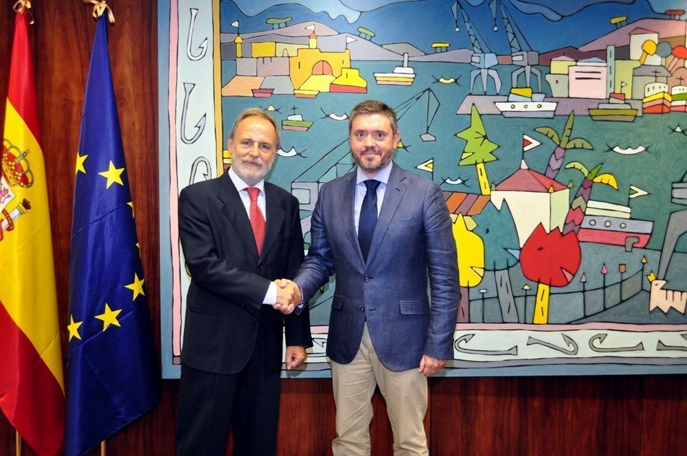 Doncel expone a Puertos del Estado el plan de empresa del puerto ceutí