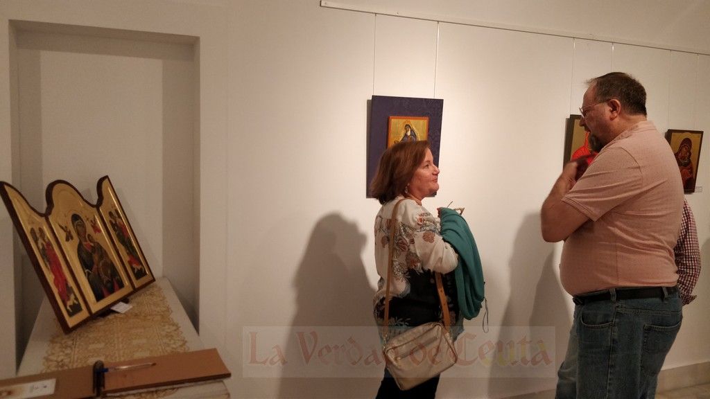 Inaugurada la Muestra de Arte Sacro “Iconos” de Chordi Cortés