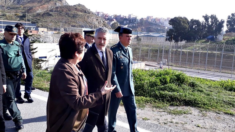 El Gobierno elevará la valla fronteriza hasta los 10 metros de altura en las próximas semanas.