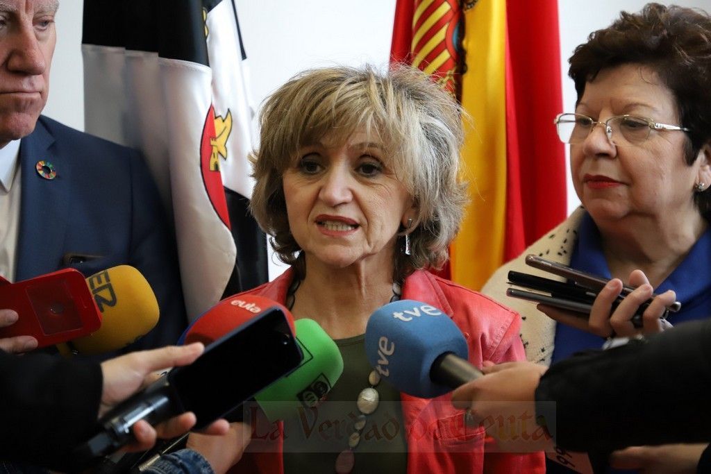 La ministra de Sanidad asistirá a la toma de posesión de Juan Vivas.