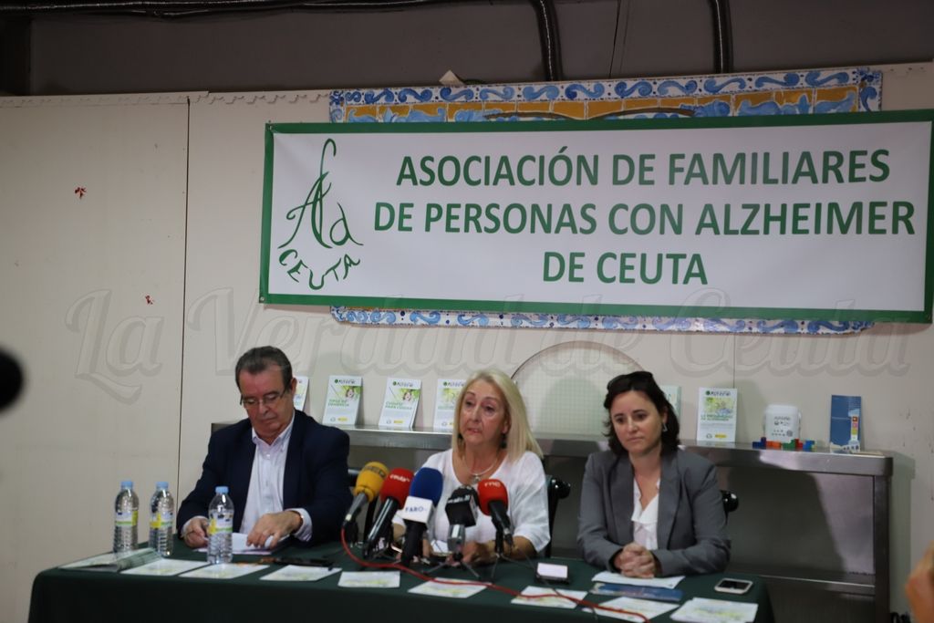 Asociación de Familiares de personas con Alzheimer respalda la petición de logopedas