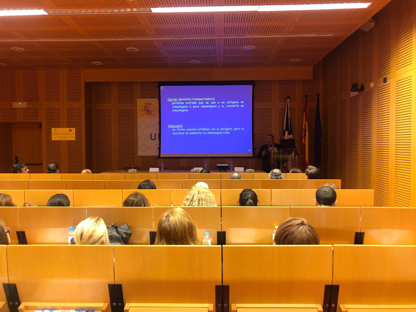 Los sanitarios advierten de la importancia de vacunarse, indicando que es “una obligación social”