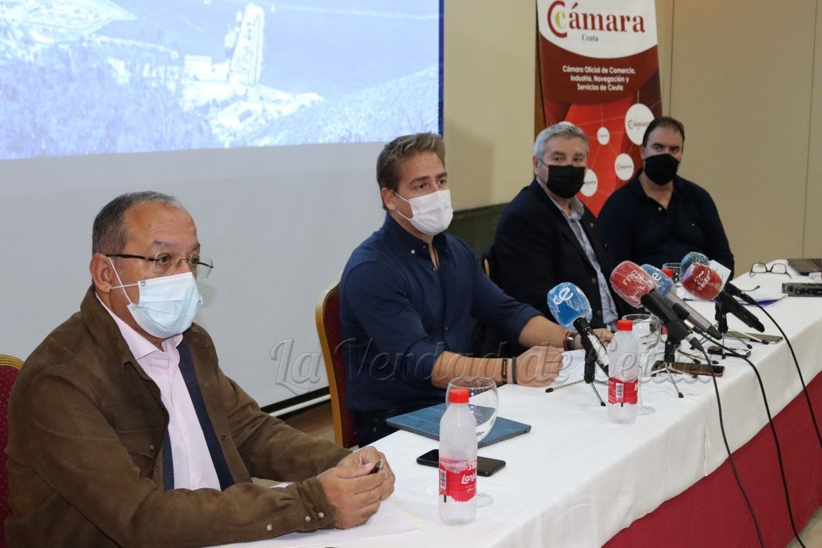 Cámara y Confederación de Empresarios agradecen la atención del Gobierno a sus propuestas