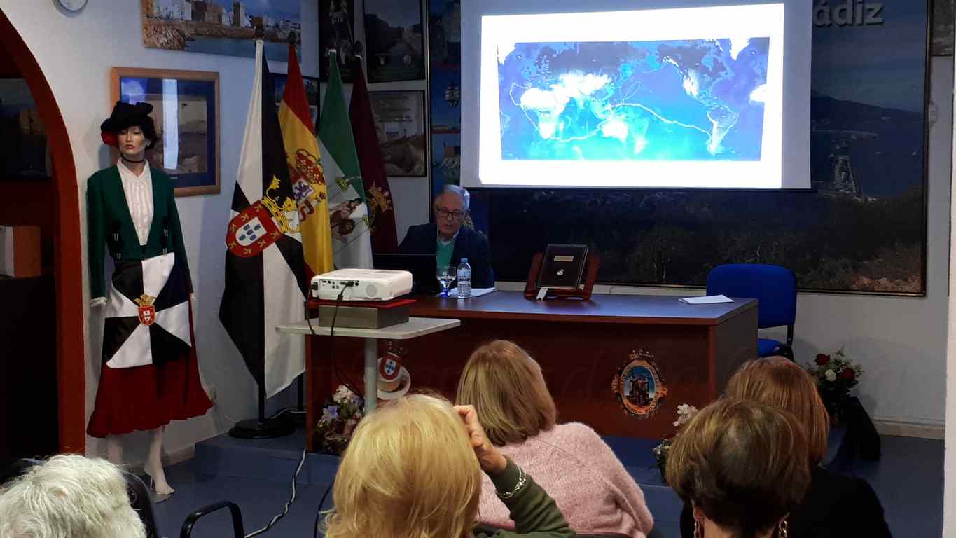 La Casa de Ceuta en Cádiz acoge una conferencia sobre la primera vuelta al mundo