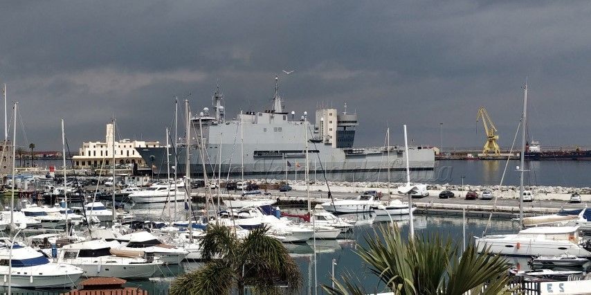 El buque Galicia abandonará el puerto ceutí mañana o el sábado