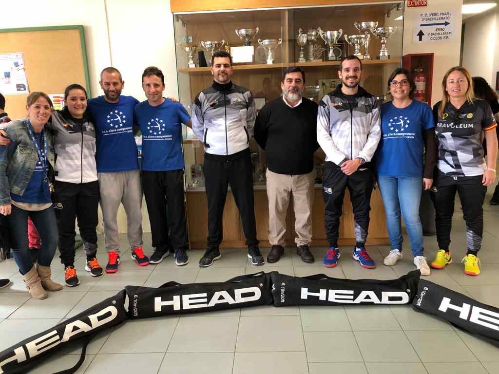 La Federación de Tenis participa en el ‘VI Día del IES Clara Campoamor’