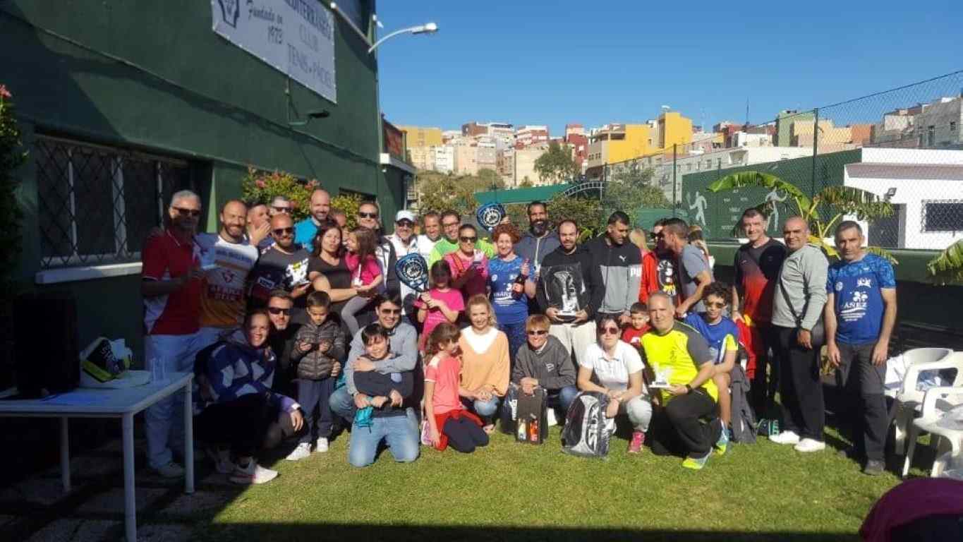 Los favoritos ganan el ‘Open   Ibáñez’ de Pádel