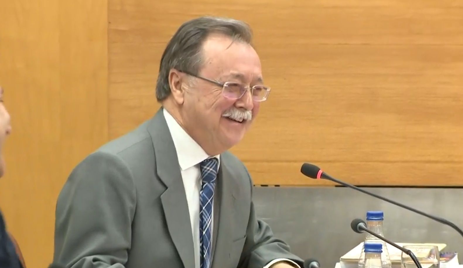 Juan Vivas felicita a su homólogo de la Junta de Andalucía por el Día de la comunidad andaluza