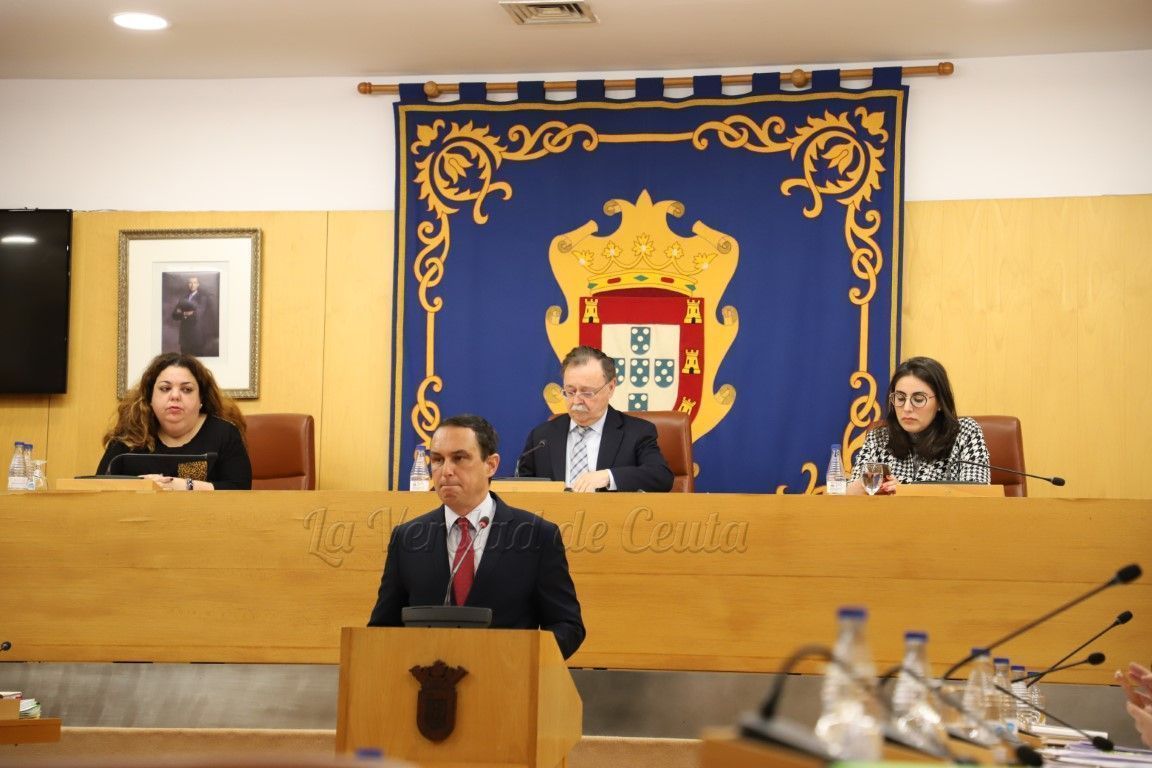 Juan Vivas valora el apoyo del PSOE a los Presupuestos y no descarta nuevos acuerdos con los socialistas
