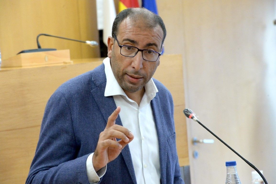 Caballas pide a Sanidad hacer test de antígenos a todos los que regresen a Ceuta