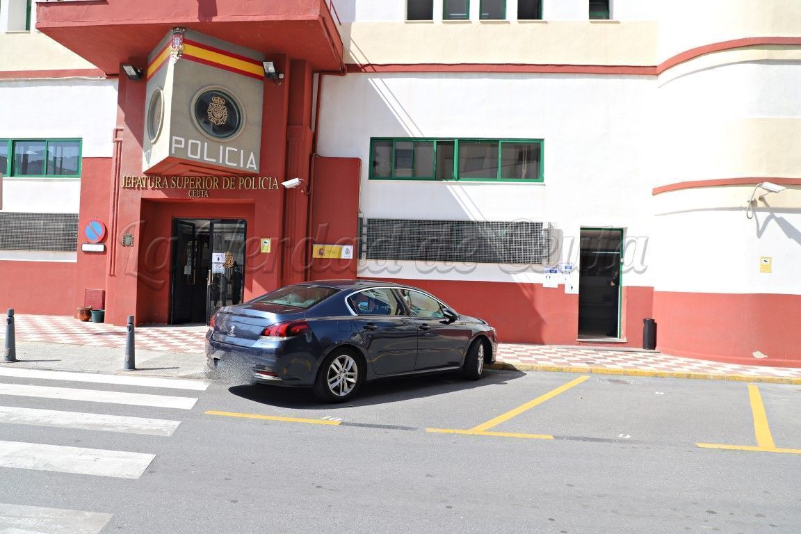 La Policía Nacional devuelve 850 € extraviados