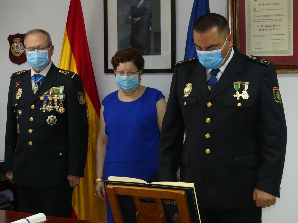 Ángel Sánchez-Toledo jura el cargo de Subinspector del Cuerpo Nacional de Policía