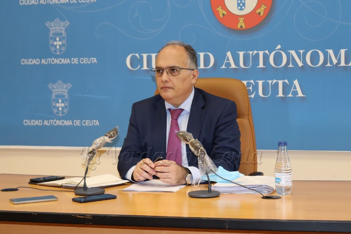 El Gobierno local asegura que nunca ha habido una confirmación oficial de la visita de los Reyes