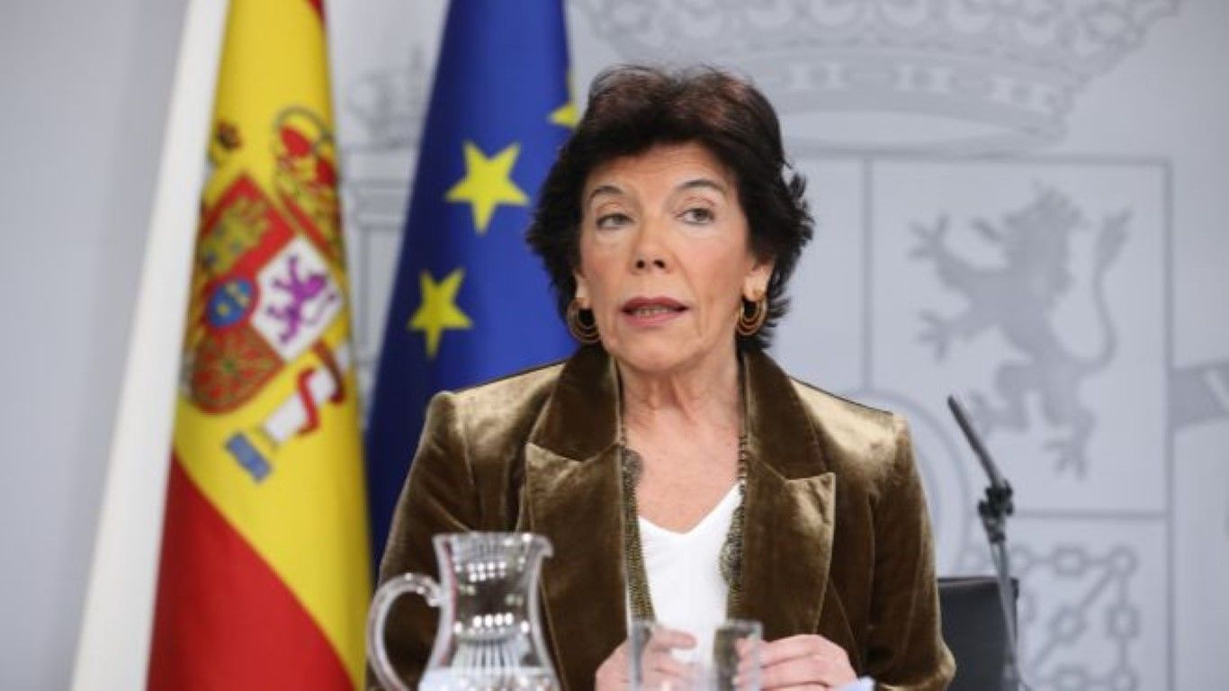 La ministra de Educación dice que muchas familias están reclamando desde Marruecos a sus hijos