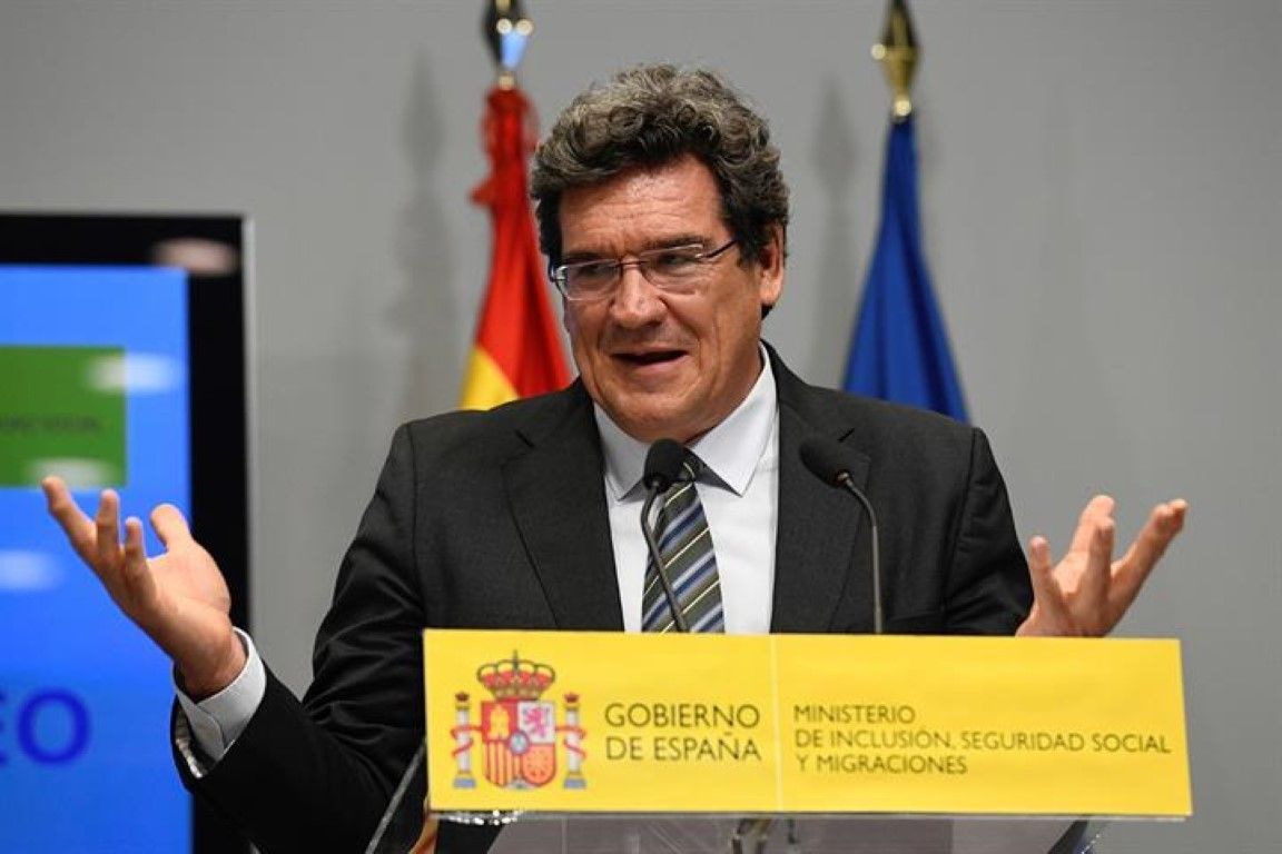 El Gobierno califica de excepcional la gestión de la crisis de Ceuta