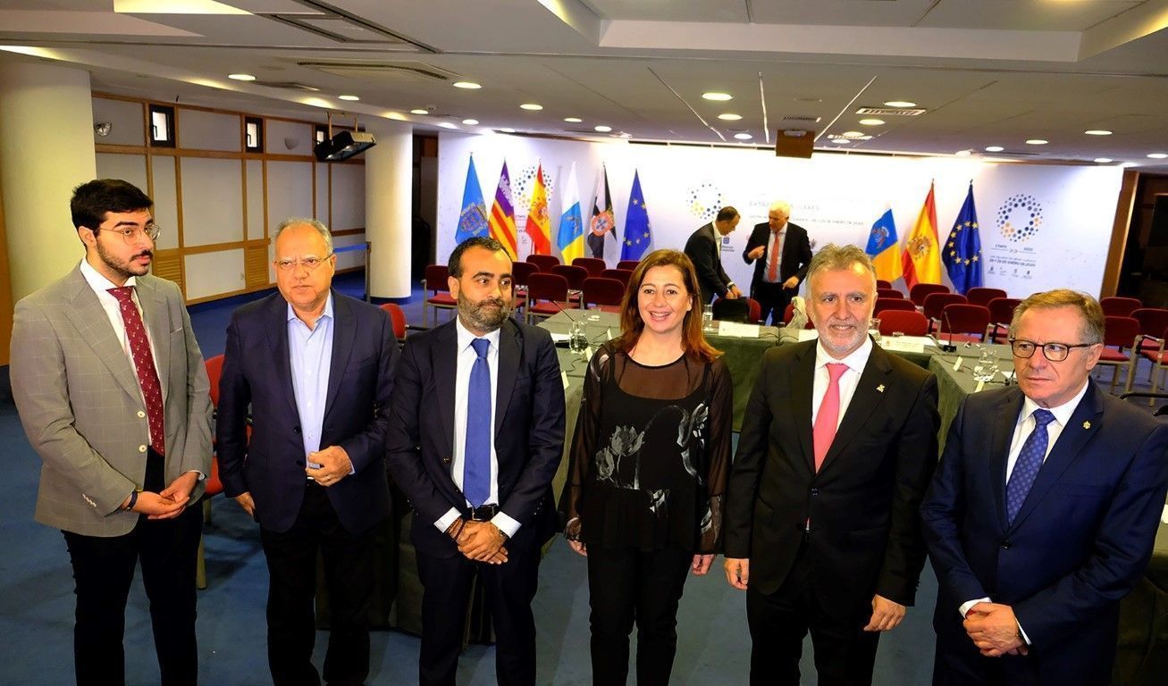 Melilla dice que confía en que se materialicen los acuerdos de la cumbre de transportes de Canarias