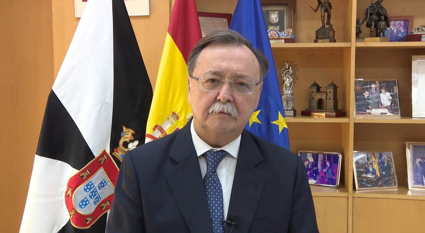 Juan Vivas felicita al presidente melillense por el Día de Melilla